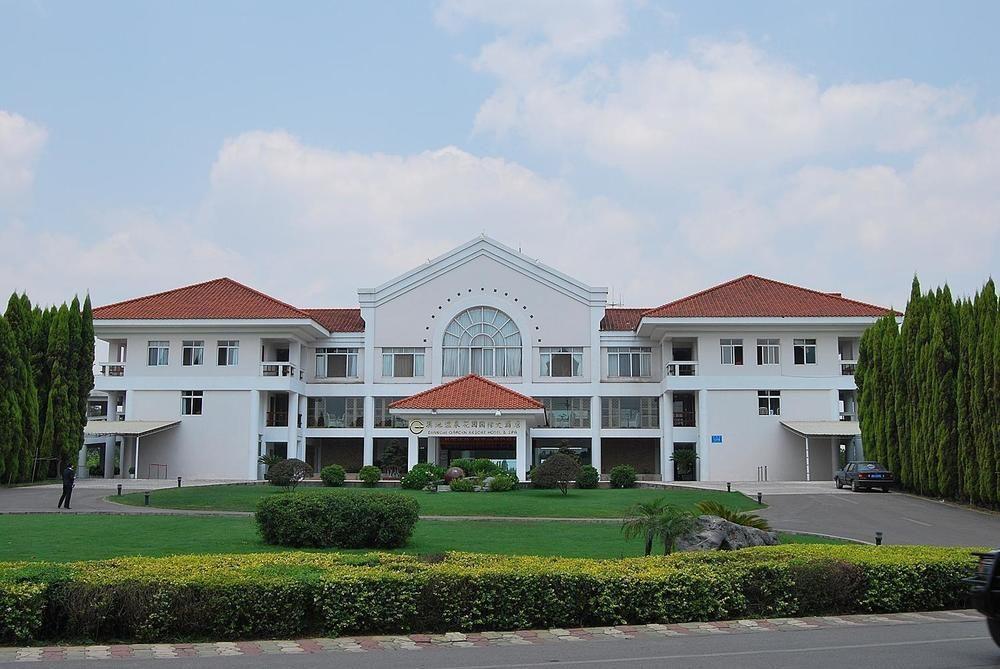 Yunnan Dianchi Garden Resort Hotel & Spa Kunming Dış mekan fotoğraf
