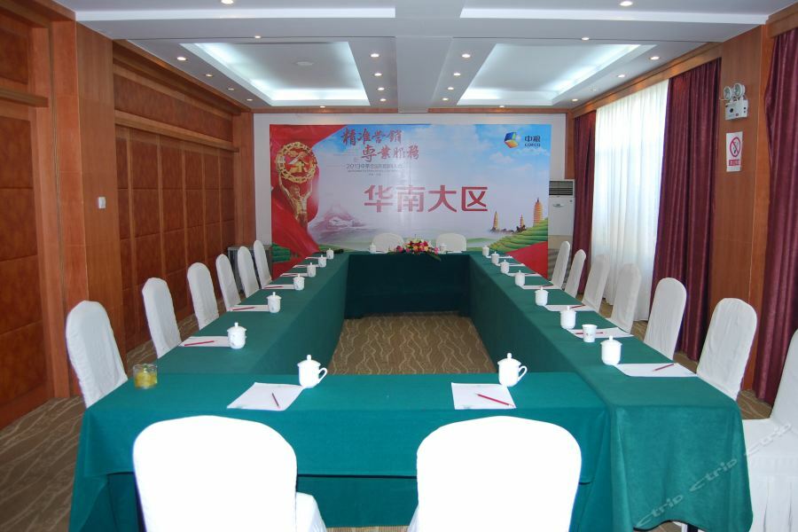 Yunnan Dianchi Garden Resort Hotel & Spa Kunming Dış mekan fotoğraf